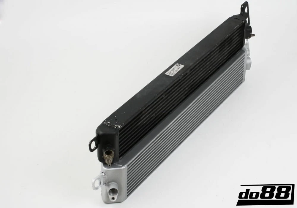 DO88 Engine Oil Cooler (BMW E9X M3) - Image 6