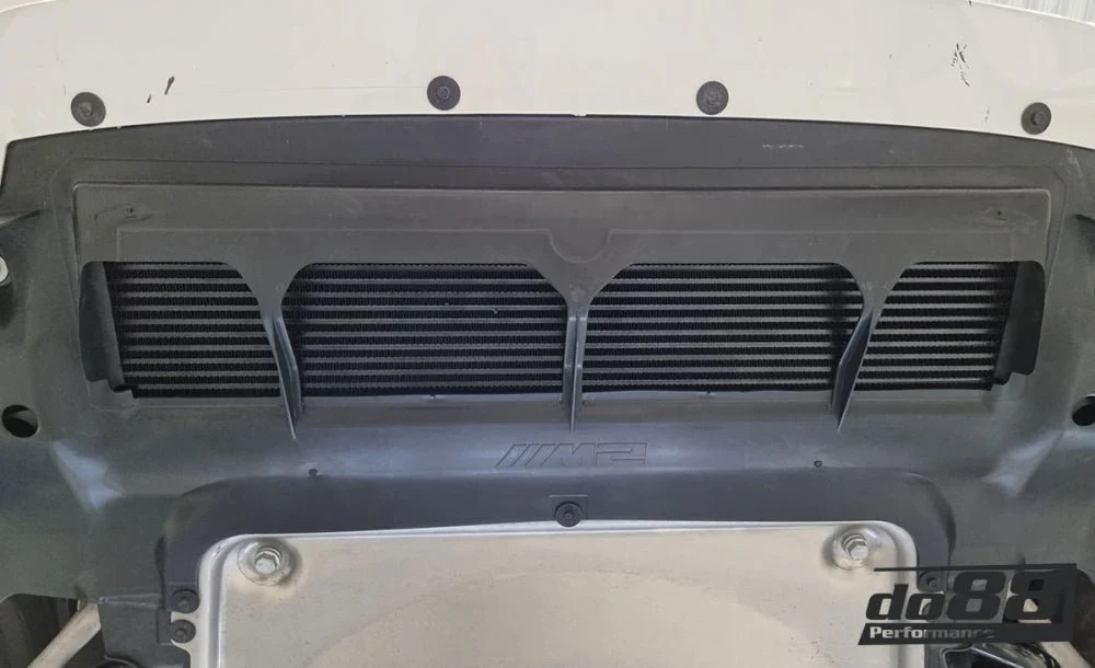 DO88 Engine Oil Cooler (BMW F8X M2C / M3 / M4) - Image 3