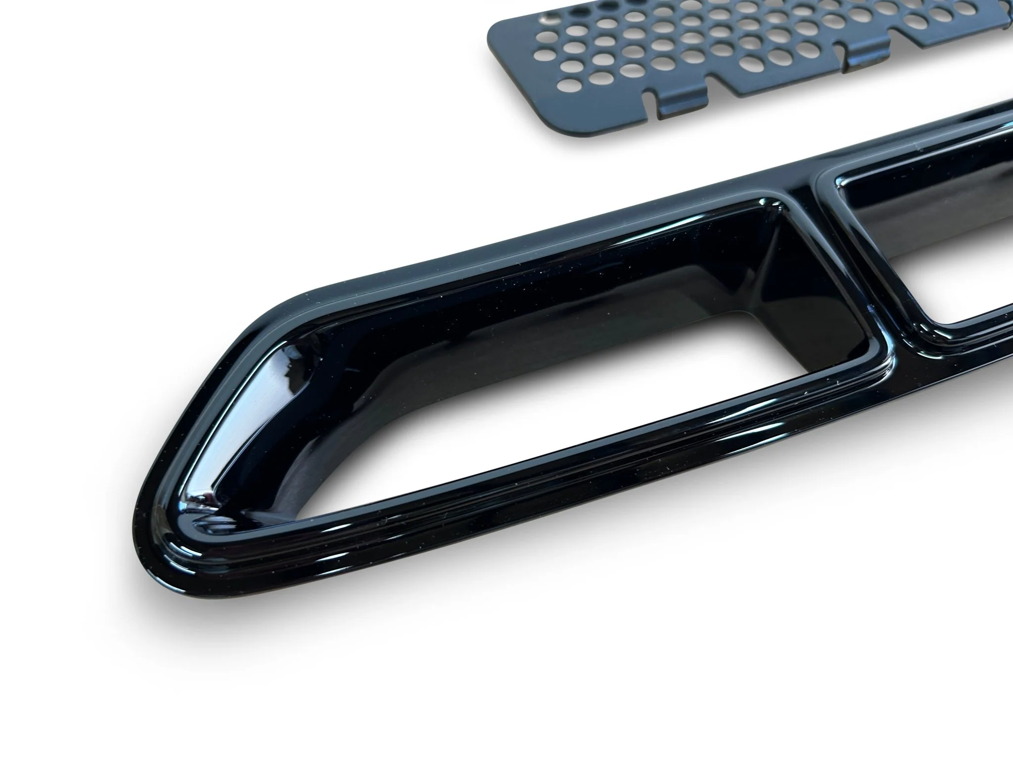 Genuine BMW F87 M2 CS Carbon Fibre Bonnet/Hood - Image 11